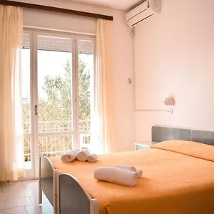 hotel-zeus-cervia.emilia-romagnahotels.net/