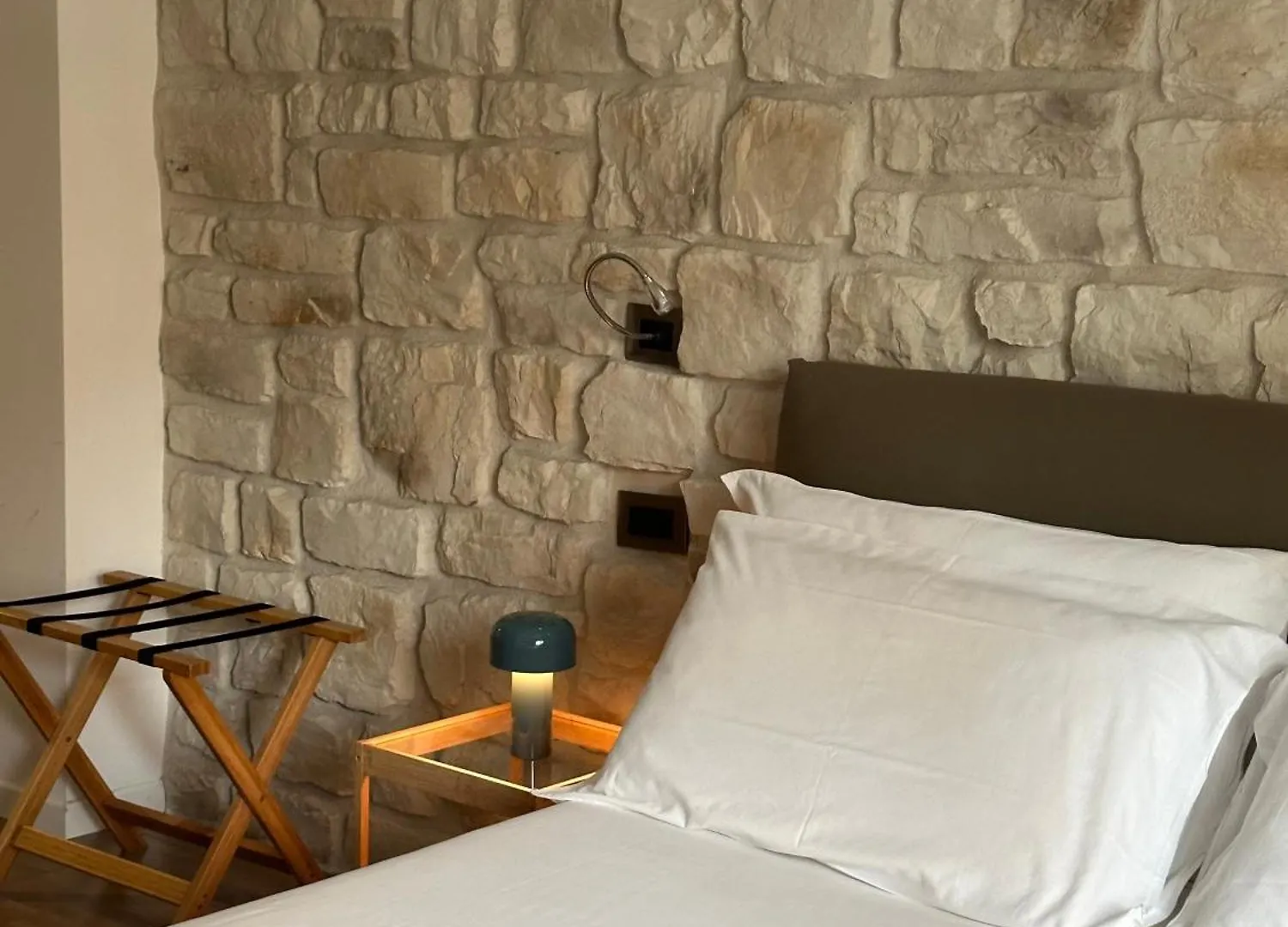 Olivia Rooms Teocrito Syracuse Italy